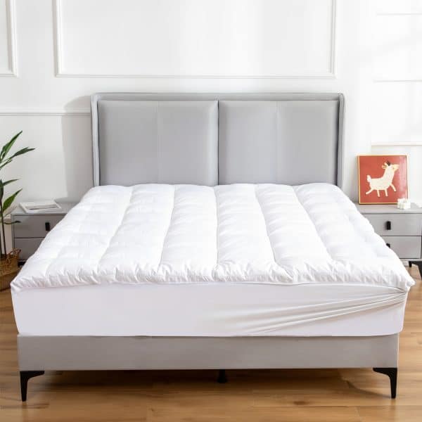 Hypoallergenic, Antibacterial w/ 100% Microfiber filling Mattress Topper - KING - Image 2