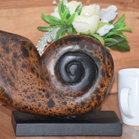 Decorative hand carved wooden shell on stand - Image 2