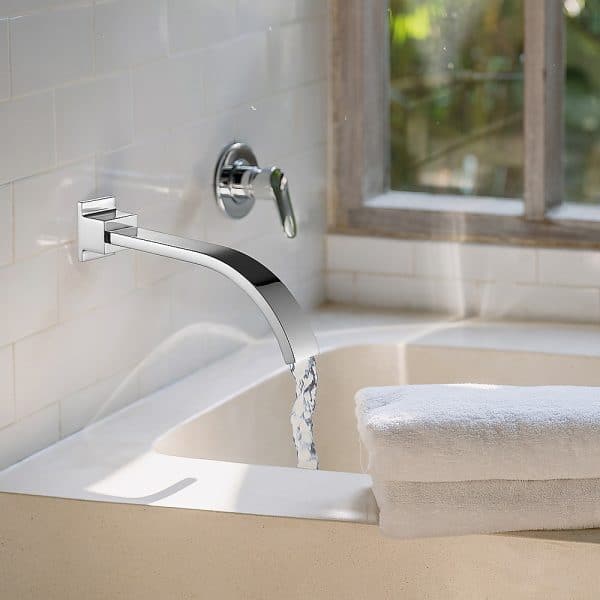 180mm Bath Spout Polished Chrome Finish - Image 2