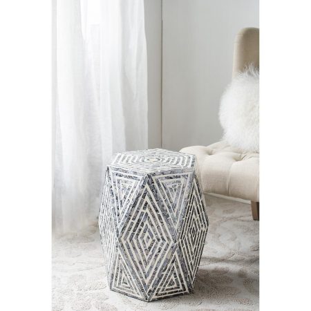 Oblique Shell stool/Side table - Image 2